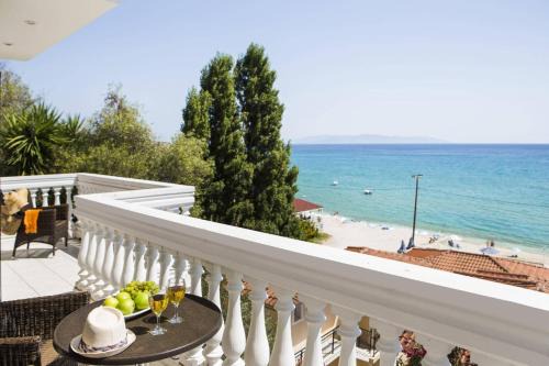 Villa Lourdas Beach by Villa Plus