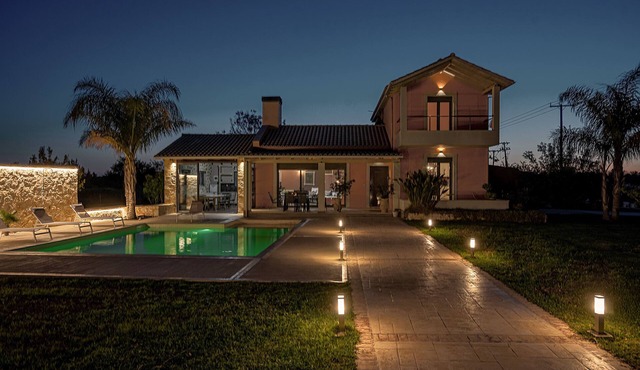 Villa Manolia