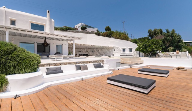 Villa Meli/Above Nammos Beach With Magnificent View