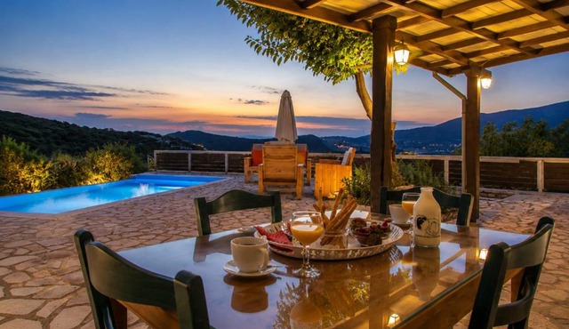 Villa Melody Private Pool Villa with Mountain Views