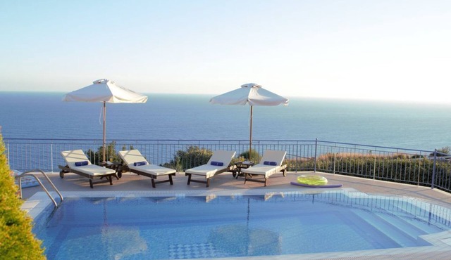 Villa Odysseus, Boundless Sea and Mountain Views With Private Swimming Pool