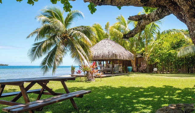 Villa Ohana - 4BR Beachfront Villa