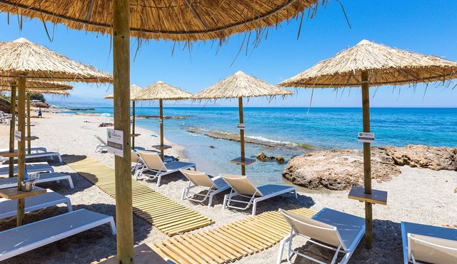 Villa Persi, Exclusive Villa With Private Beach Facilities