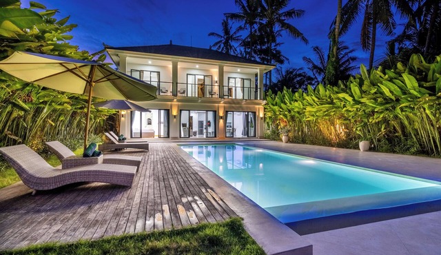 Villa Royal Lotus