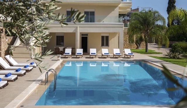 Villa Souda - Seven Bedroom Villa, Sleeps 15