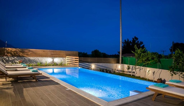 VILLA SUNSHINE
