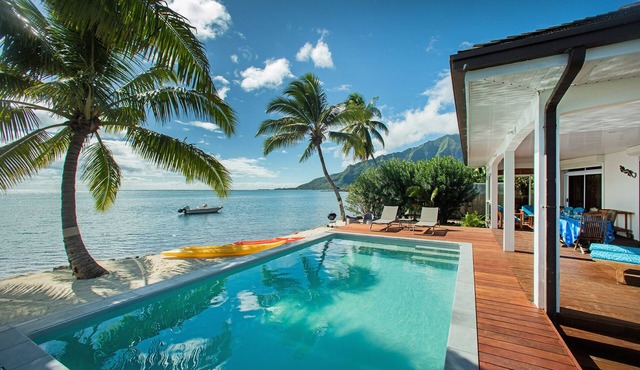Villa TEPOE, accès direct au lagon avec piscine et plage