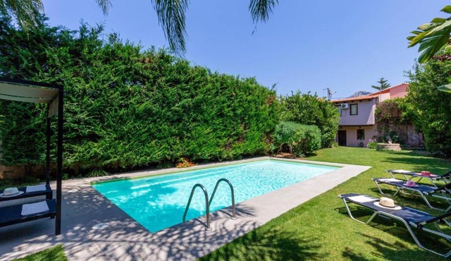 Villa Thimari by Villa Plus