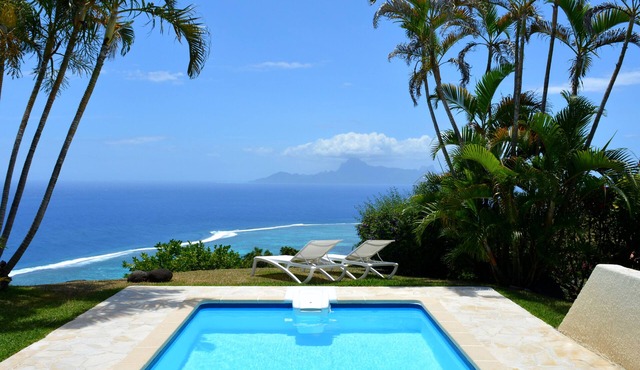 Villa Tiare amazing view - private pool - 4 bedrooms- up to 7 pers