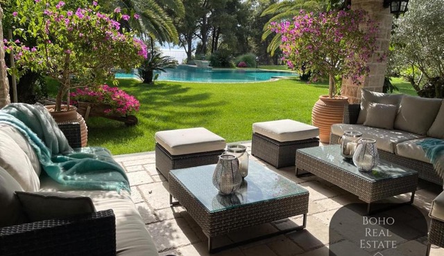 Villa Travertino Al Mare