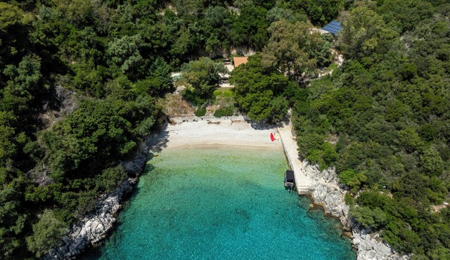 Villa Trianda, a true gem just 27 steps from the beach!