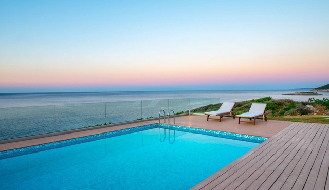 Villa Vrahos - 3 Bedroom villa with private pool - Deja Vu Villas