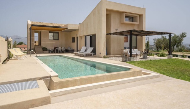 Villas Mantz - Three Bedroom Villa, Sleeps 6