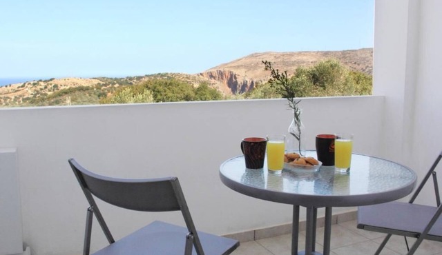 Vourvahis Seaview Apartment