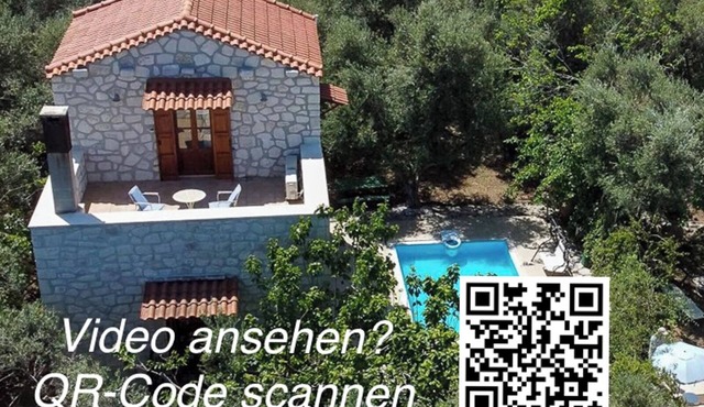 Watch Stafro Stelo video? On YouTube under "Holiday home Stafro Stelo Rethymnon Crete. Villa for 2 people with private pool and air conditioning A/C and Wlan.im Olivenhai.ca 1000 m from the beach.