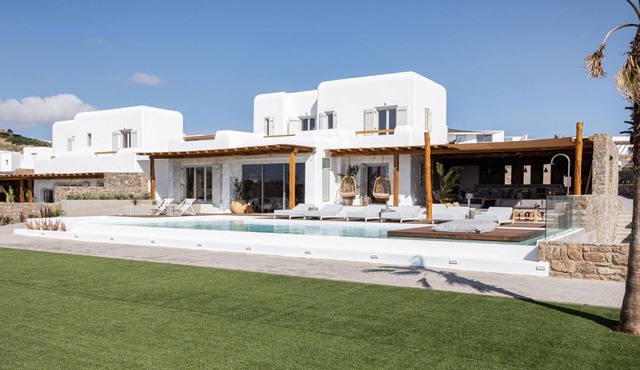 Whitewashed Luxury With Epic Views