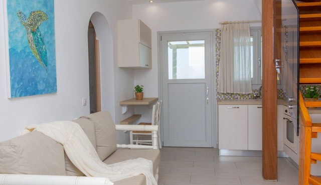 Yellow Moon Villa with private Pool | SUN AND MOON
