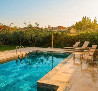 Zeusplace Magic Pool Villa