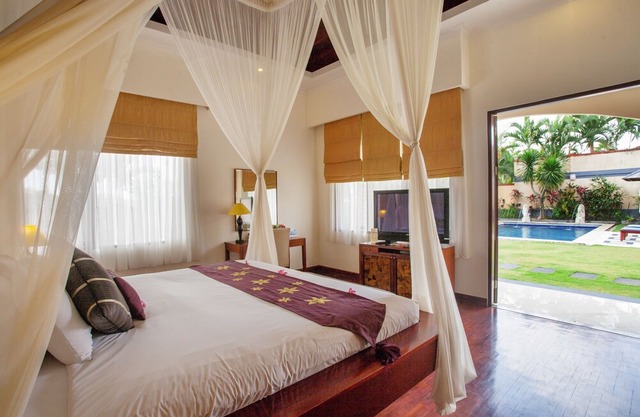 1 BR Romantic Private Pool Villa in Ungasan Near GWK Cultural Park