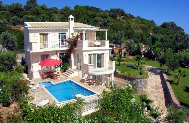 155 m² Villa ∙ 4 bedrooms ∙ 9 guests