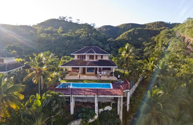 Bella Vista