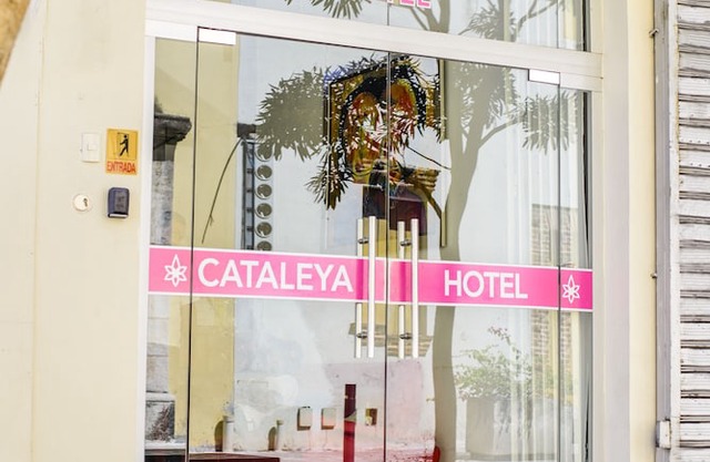 Cataleya Hotel
