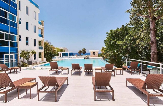 Family-friendly luxury resort on secluded sandy beach, with pool/jacuzzi