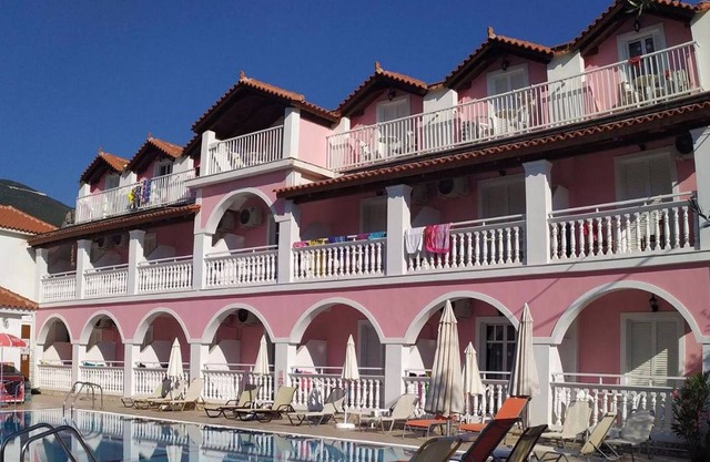 Giannis Pool Studios 5, Alykes, Zakynthos, Greece