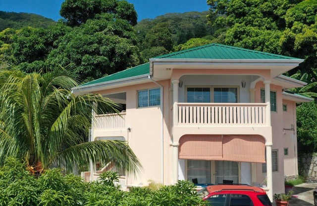 Holiday apartment Beau Vallon for 2 - 4 persons with 2 bedrooms - Holiday apartment