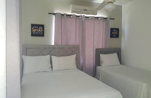 Hotel Casa Docia - Double Room With Balcony 2 adults 1 child - 2