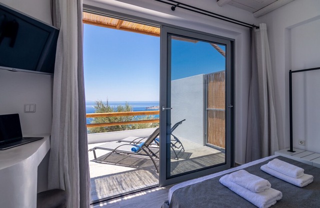 PyrgosExcl2 Incredible sea view,Private pool, Tavern
