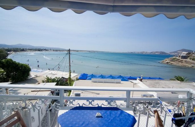 Studios Naxos