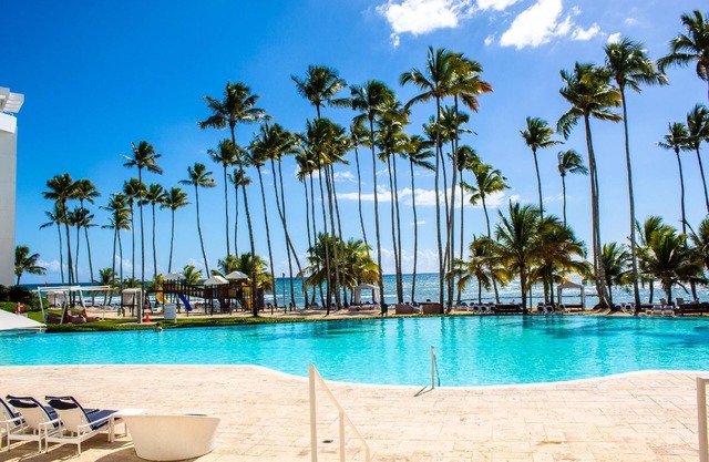 This apartment is a 2 bedroom(s), 2 bathrooms, located in Juan Dolio, San Pedro.