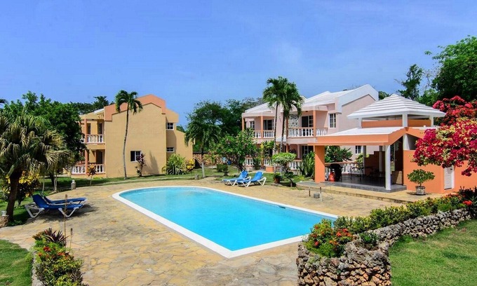 Urbanizacion Tavarez House | 1-bedroom pets-friendly condo in Sosua, AC/TV/Wi-Fi/parking