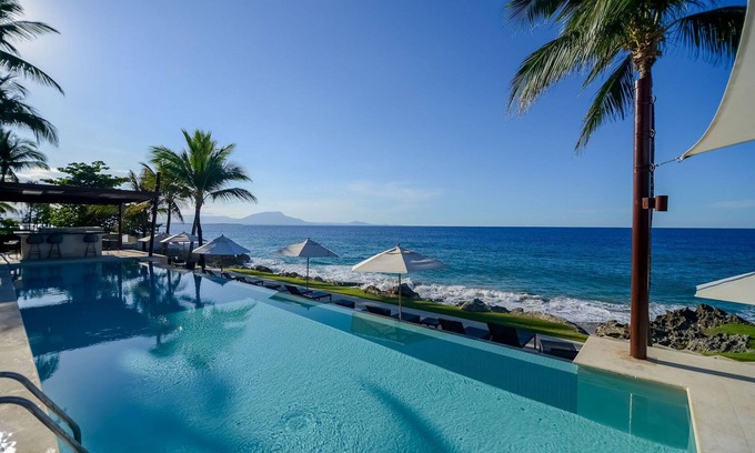 El Batey Apartment | 1BD condo in family-friendly beachfront residence, steps from shops/restaurants