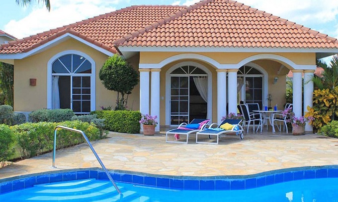 Urbanizacion Tavarez Villa | 2BD guest-friendly villa in central Sosua with private pool, near beach/clubs