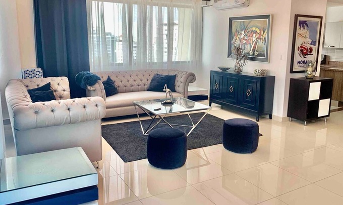 Evaristo Morales Apartment | 360 Panoramic View Penthouse In Evaristo Morales