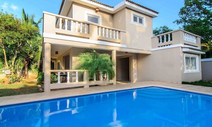 Playa Chiquita Villa | 4BR Villa: private pool, bathtube, near ocean
