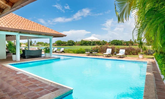 Los Lagos Villa | 500 m² Villa ∙ 5 bedrooms ∙ 10 guests