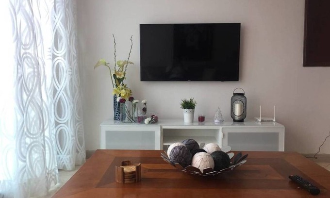 San Geronimo Villa | Amazing condo with ocean view in Malecon Center