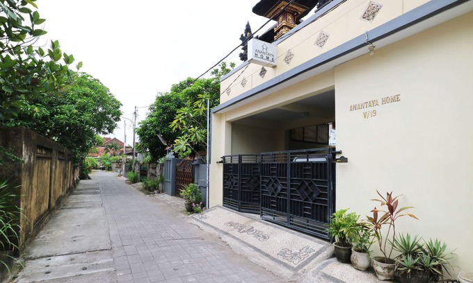 Sidakarya Hotel | Anantaya Home