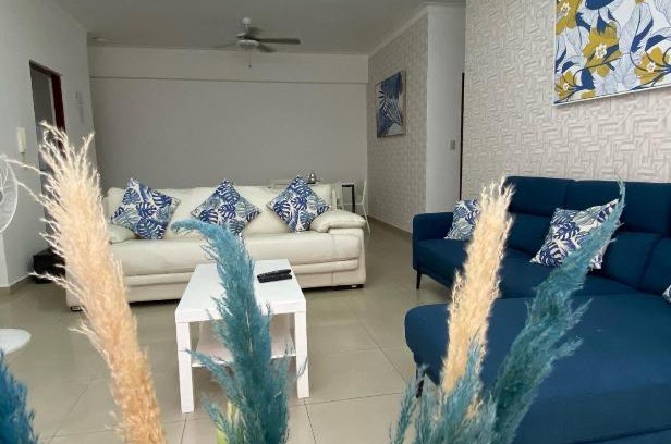 Evaristo Morales Apartment | Apartamento en Evaristo morales excelente ubicado