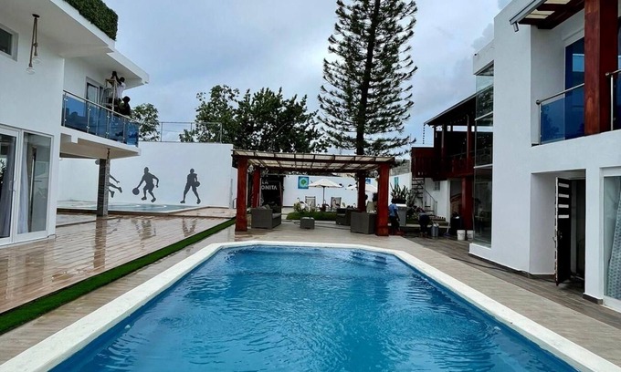 San Antonio de Guerra Villa | Beautiful villa
