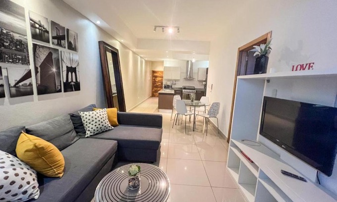 Lope De Vega Apartment | Cozy apartment with jacuzzi in Naco