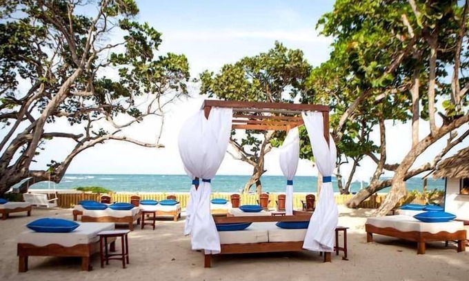 Los Maestros Apartment | Escape To A Tropical Paradise On The Atlantic Ocean