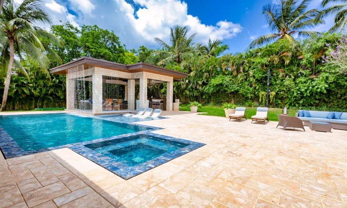 Casa de Campo Villa | Espectacular villa en Las Cañas