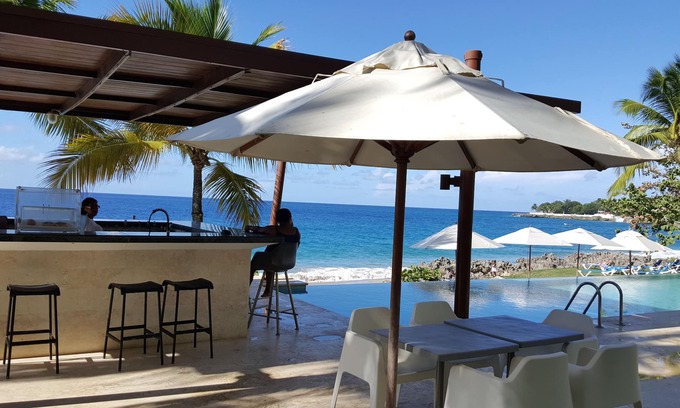 El Batey Apartment | Experience Living in a Luxury Ocean Front Community. Free weekly maid service.