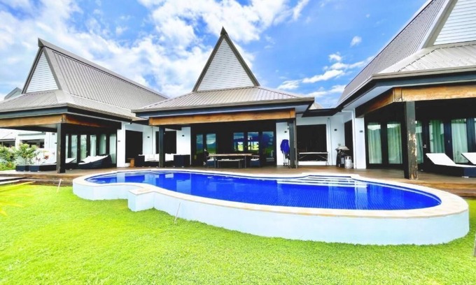 Nadi Villa | Four Bedroom Riverfront Villa 62