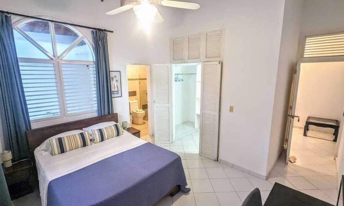 Sosua House | Great holiday room/private bath in spacious villa