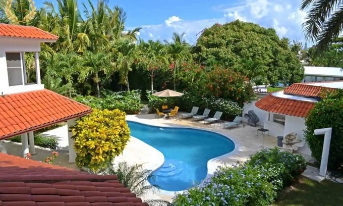 Villas Ana Maria Villa | Guest-friendly villa in downtown Sosua, fully equipped, perfect for parties!
